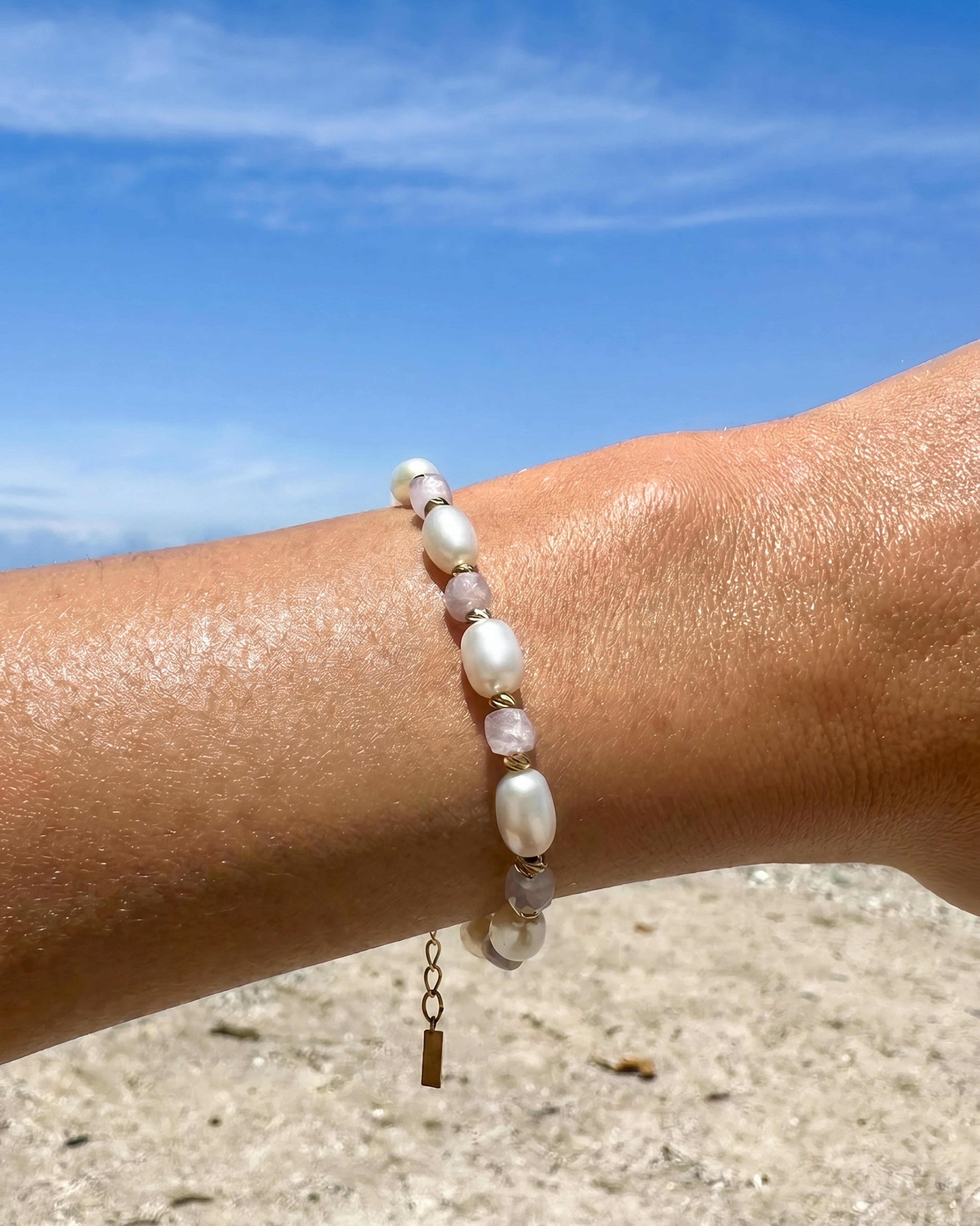 ALORA Freshwater Pearl & Kunzite Bracelet