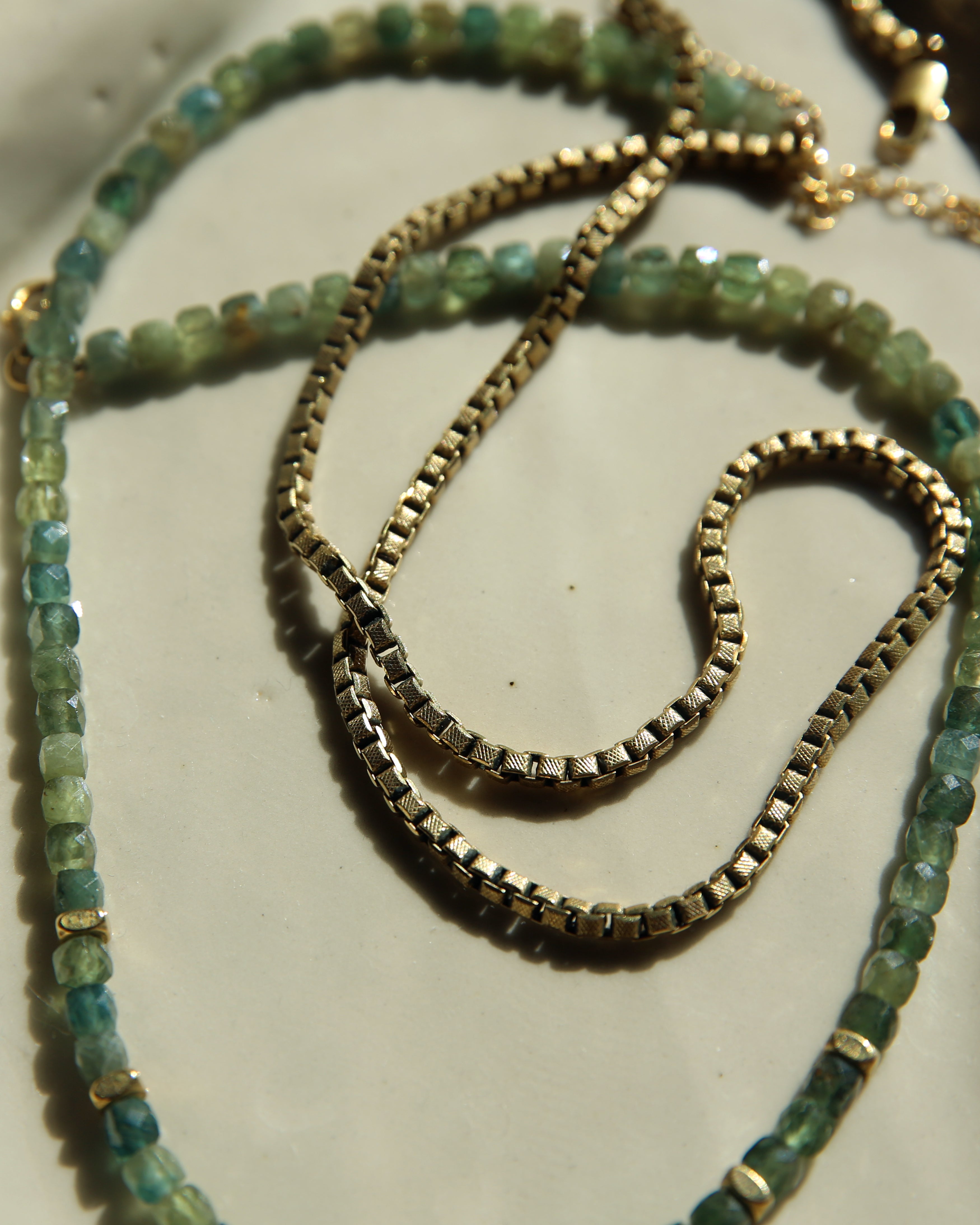 UMA Collar Cadena de oro facetada