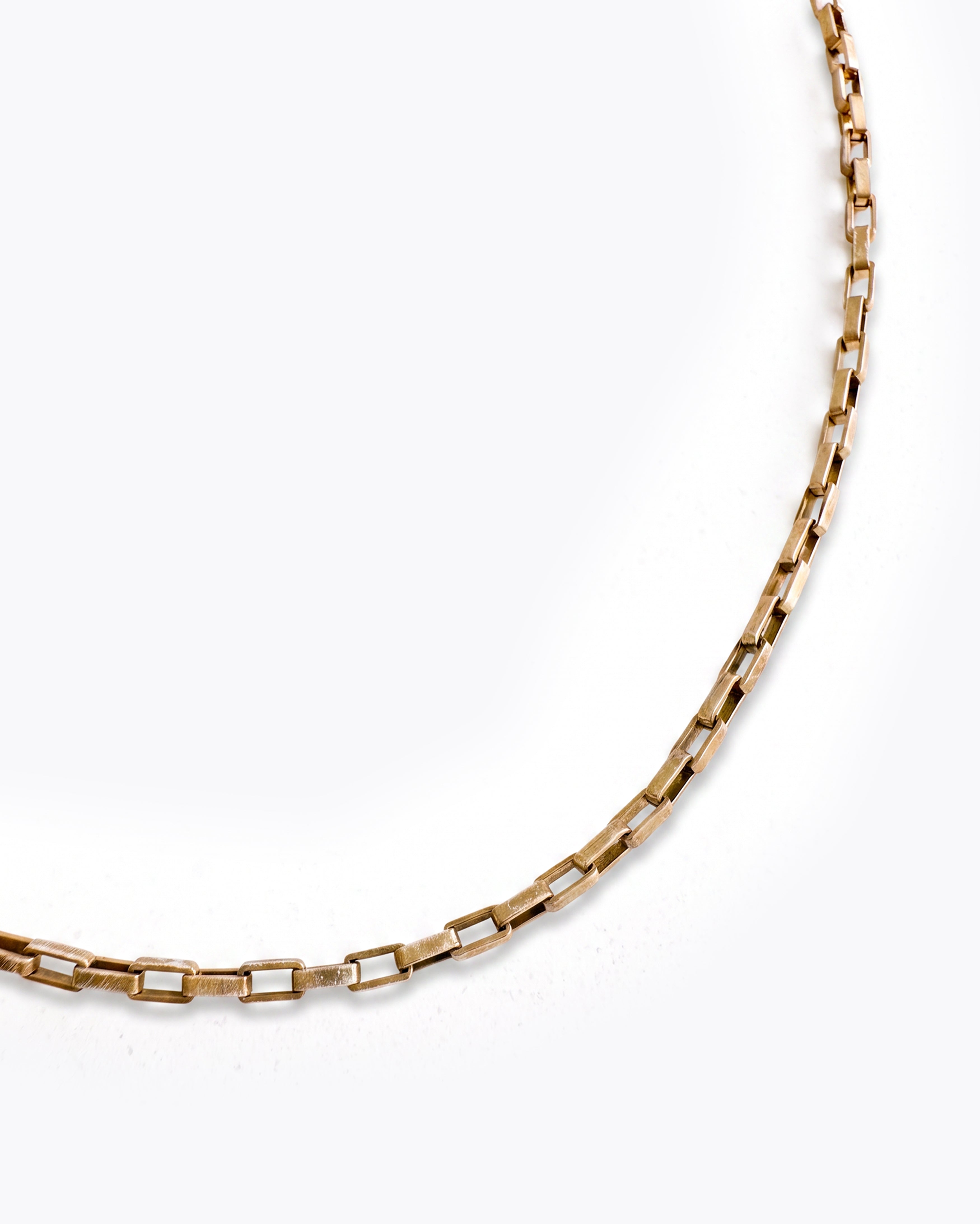 DIORA Rectangular Link Gold Necklace