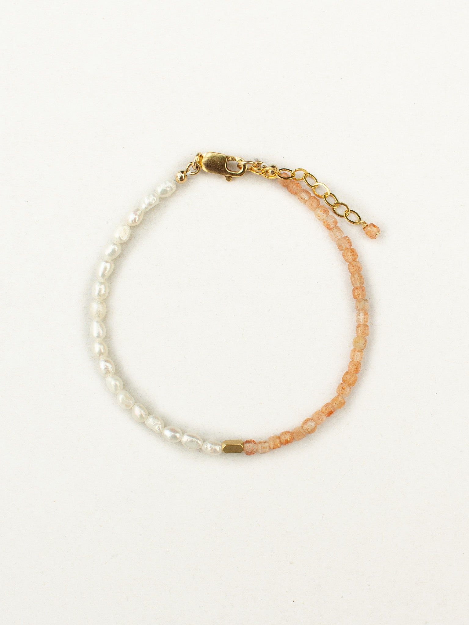 Bracelet LUCINA - Perles d'eau douce & Pierre de Soleil